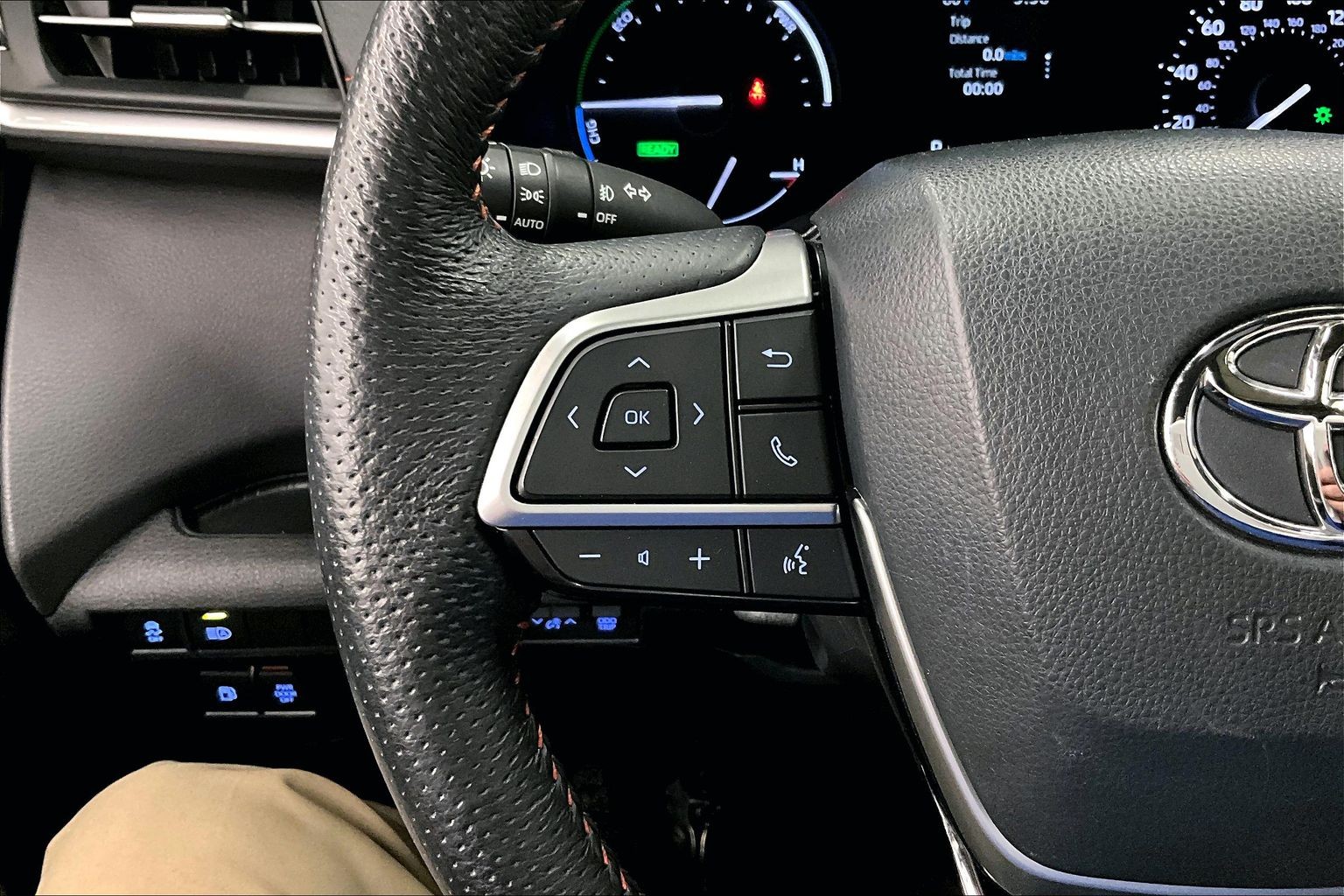 Pre-Owned 2022 Toyota Sienna XSE 4D Passenger Van in Herculaneum